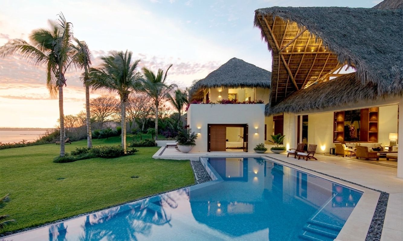 Casa Familia
